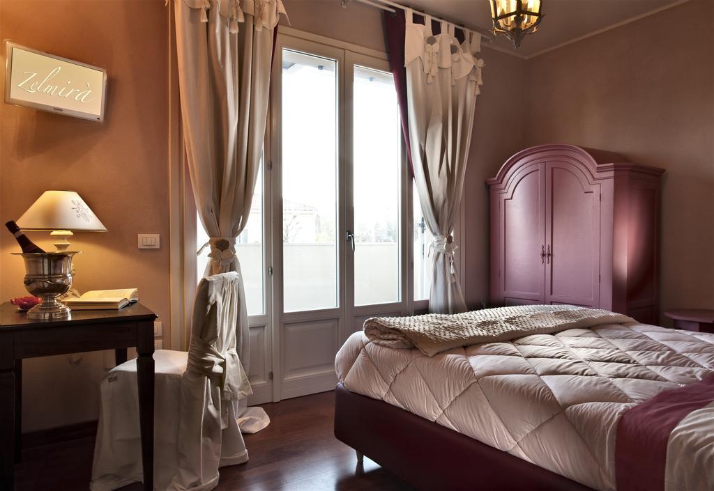 B&B Zelmira Rimini Luaran gambar