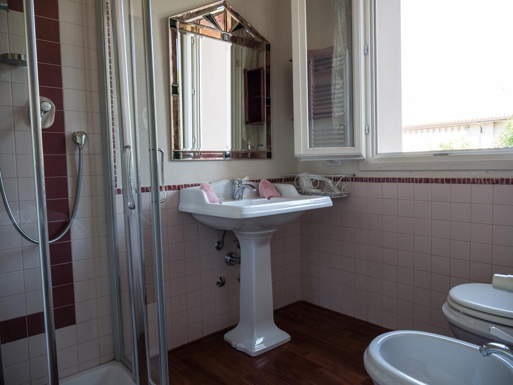 B&B Zelmira Rimini Luaran gambar